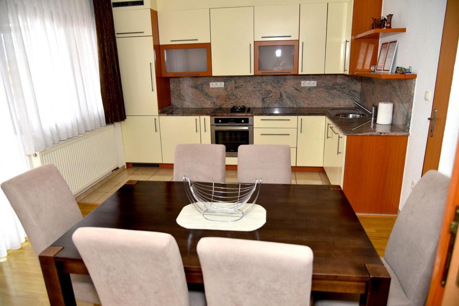 Sutjeska Appartement Modrica